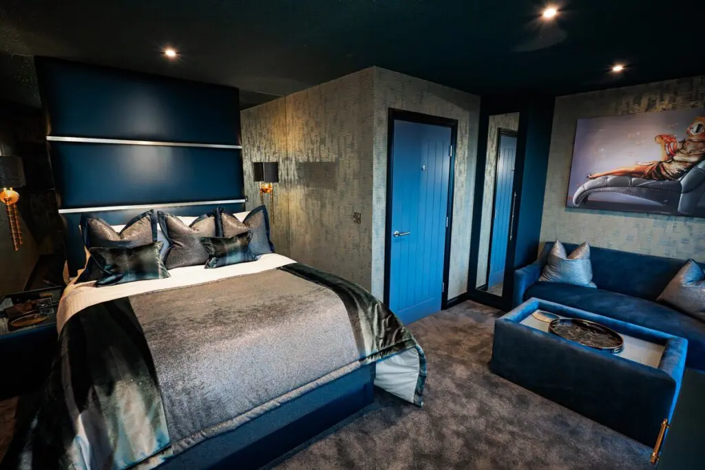 4220f737 9b16 4e5a a5fb 28710c928bbf.jpeg