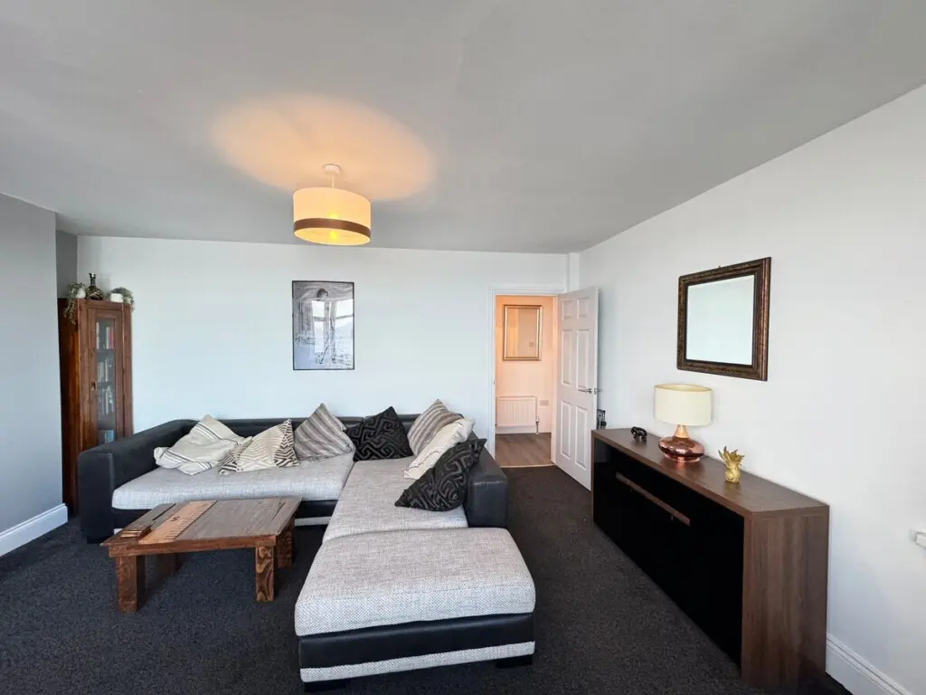 a777b67b 4d0d 4692 a646 8e4b171db359.jpeg