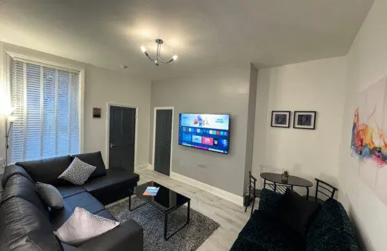 dae09d5b 17a1 4b34 b2e1 eba19bcae978.jpeg