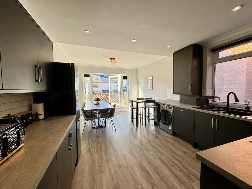 e8ef80f9 4636 4d2d 86f0 46b10a8f617b.jpeg