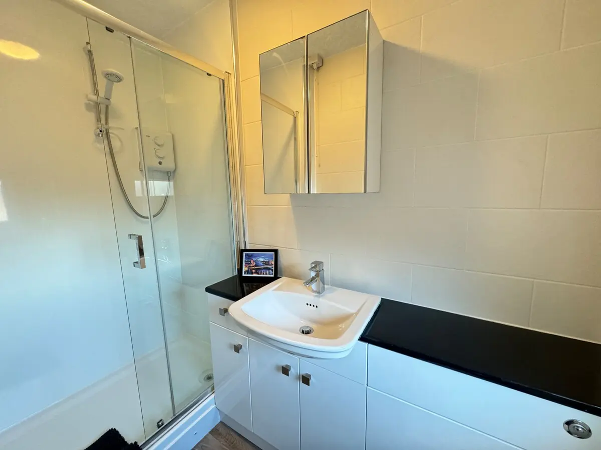 ef8d85ac 84c3 4b4e bd35 f9d98d0ff4e2.jpeg