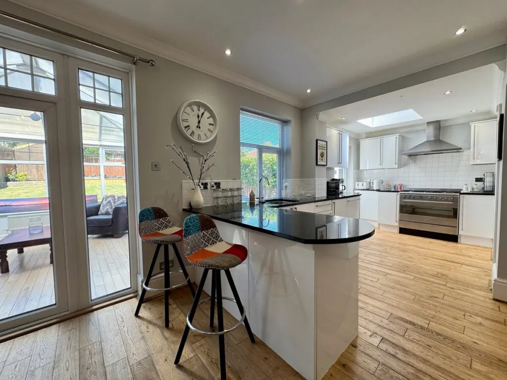 2099b678 fda0 4d45 b0cd f2b52655fdf7.jpeg